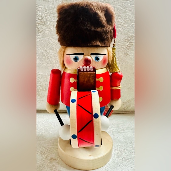 German Christmas Chubby Nutcracker - Drummer Steinbach Germany New 1350$ - Picture 3 of 8